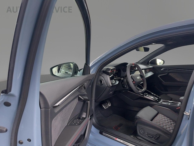 Audi RS3 Quattro S-Tronic Sedan